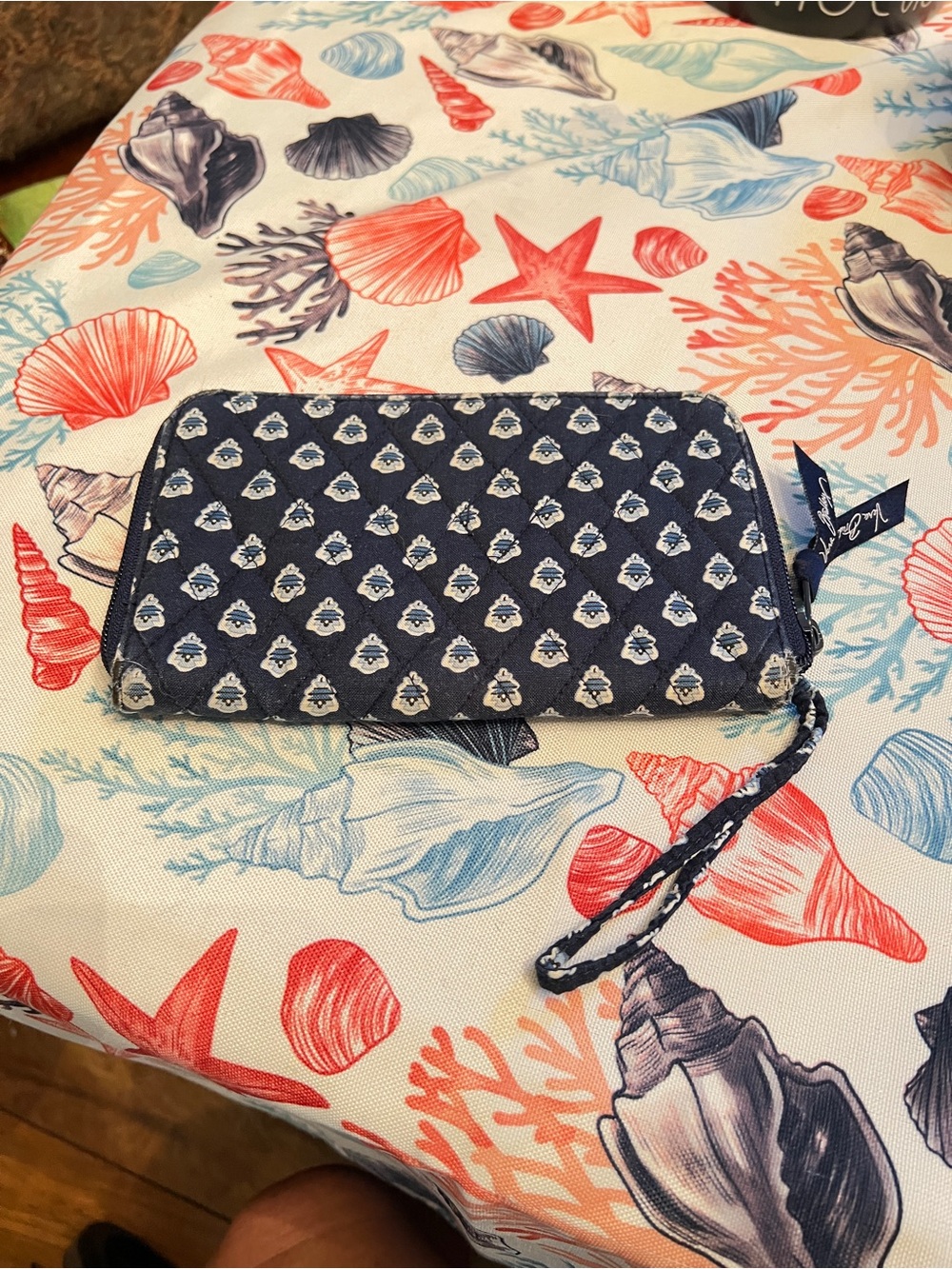 Vera Bradley Navy Quilted Wristlet Wallet - Blue Patterned Accessory
